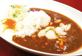 濃厚鶏だしチキンカレー 温泉卵のせ